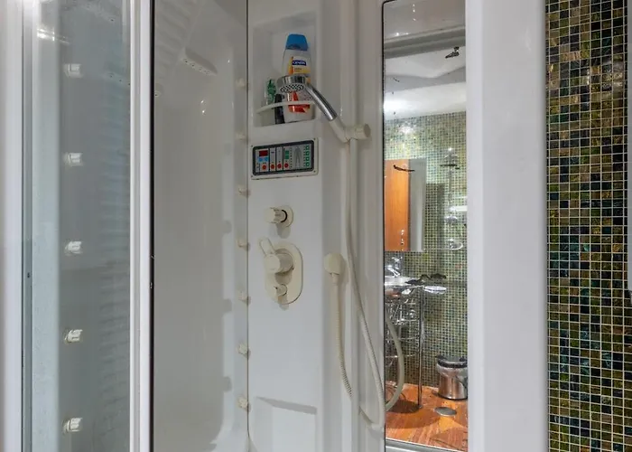 Apartament La Casa Di G - Vivora Srl Rzym